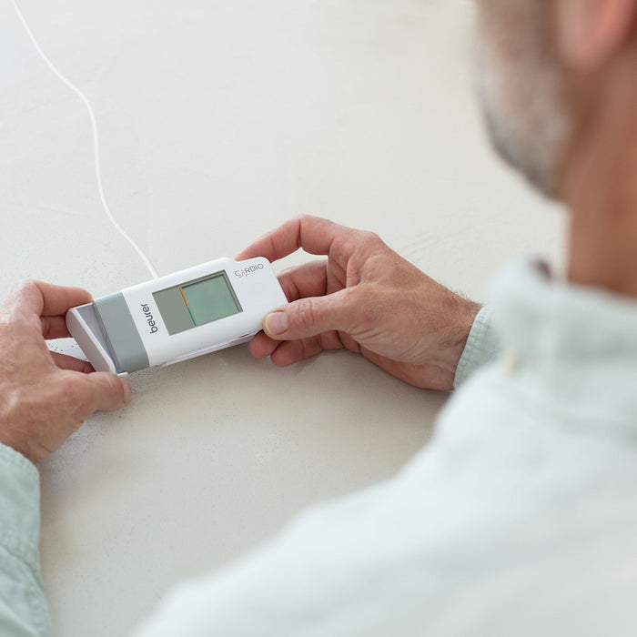 Beurer Germany ME 95 Mobile ECG Device | Reliable Heart Rhythm Monitoring | Rechargeable | Compact for At Home & On-the-Go