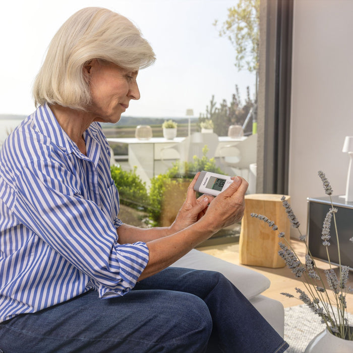 Beurer Germany ME 95 Mobile ECG Device | Reliable Heart Rhythm Monitoring | Rechargeable | Compact for At Home & On-the-Go